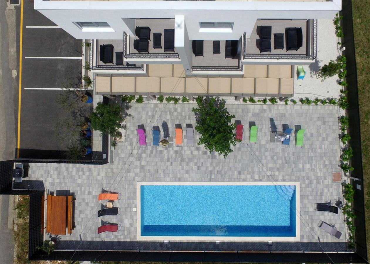Hotel Bulli Croatia Donji Seget Exteriér fotografie