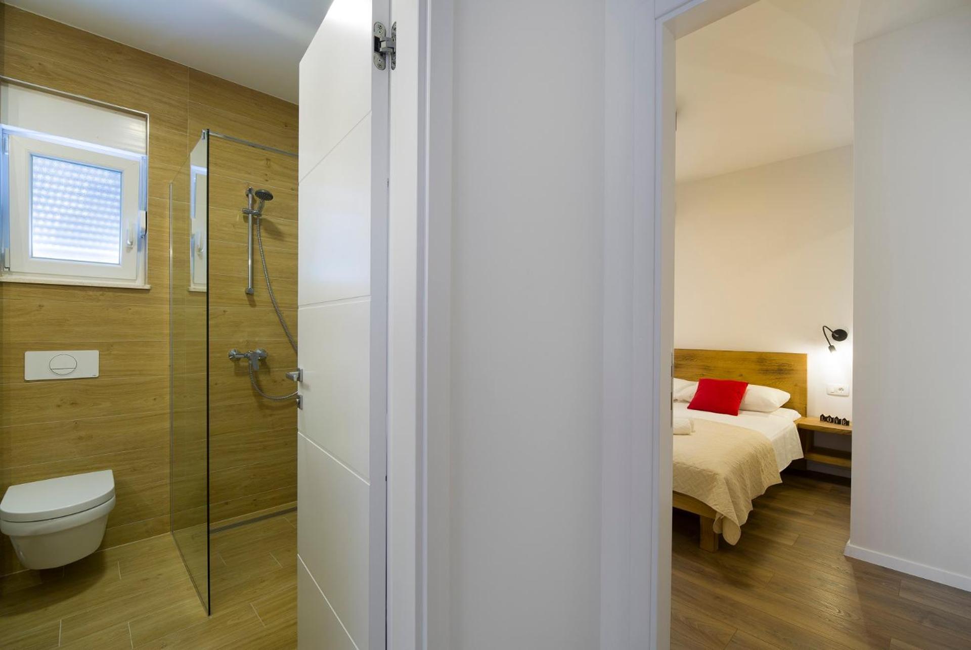 Hotel Bulli Croatia Donji Seget Exteriér fotografie