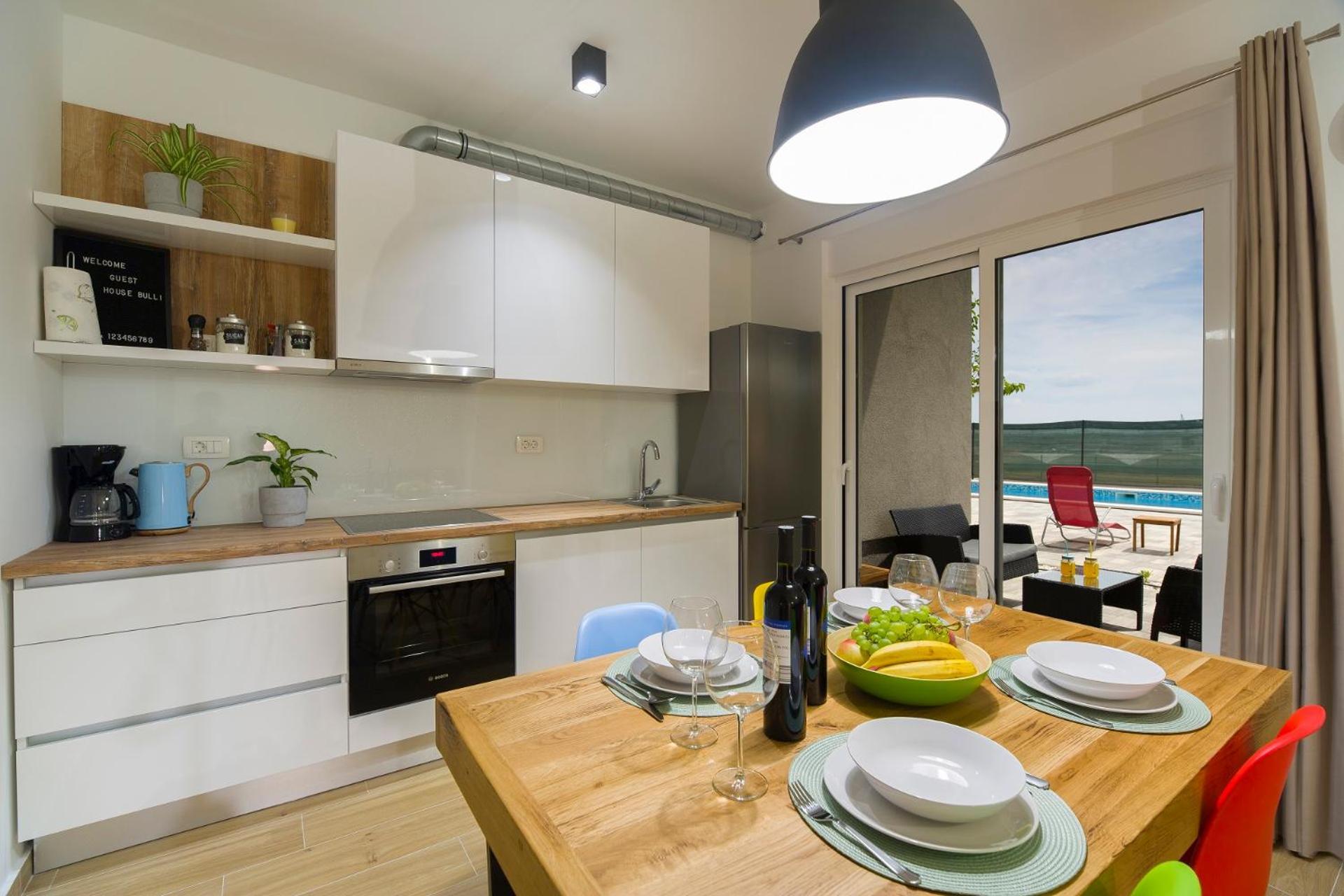 Hotel Bulli Croatia Donji Seget Pokoj fotografie